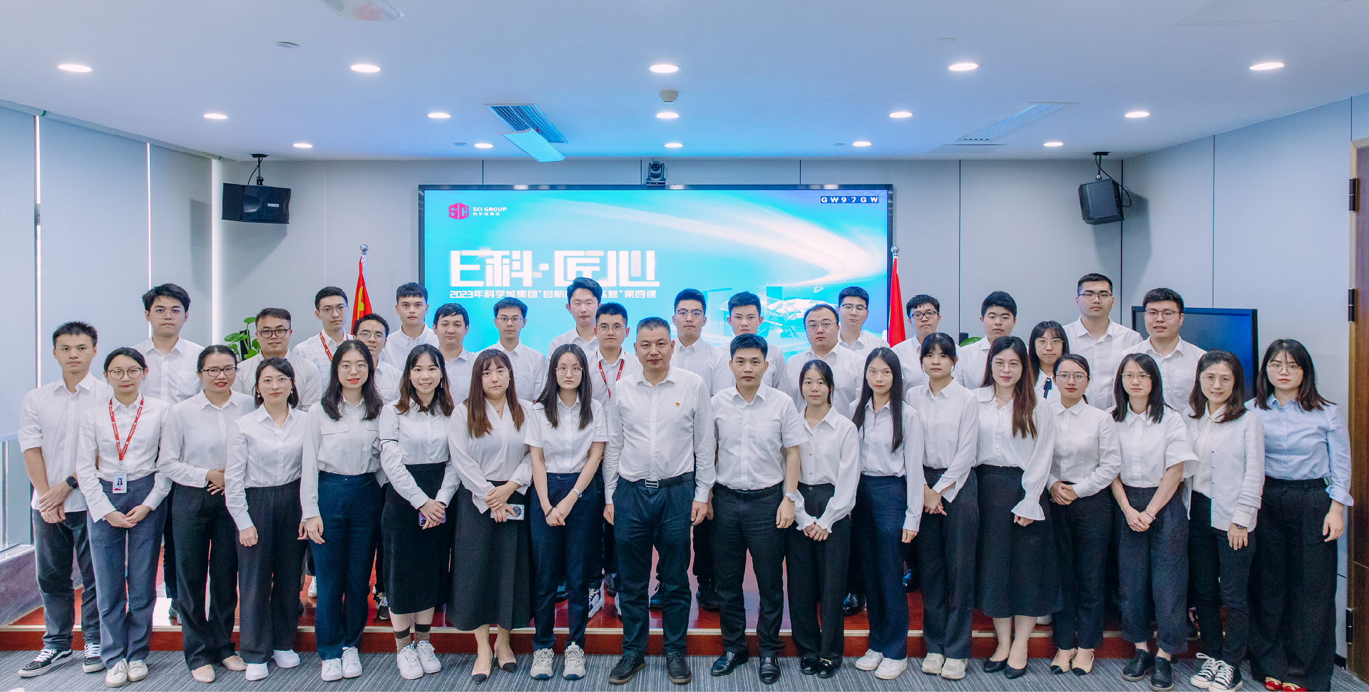 5D4_0665(1) - .png